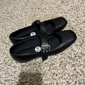 Black Mary Jane Flats with Buckle Strap